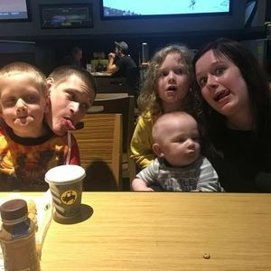 Meet your Posher, Britt